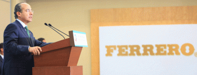 墨西哥總統費利佩·卡爾德龍在上周的新聞發布會上來源:費雷羅