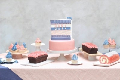 英國首相鮑裏斯·約翰遜說:“我對蛋糕的政策是既支持吃也支持吃。