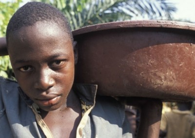 歐盟和美國已承諾提供大量資金，幫助西非打擊可可業童工現象。圖片:這裏