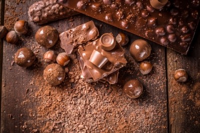 大型巧克力公司辯稱，鉛和鎘的來源來自土壤和水。©一些/ grafvision